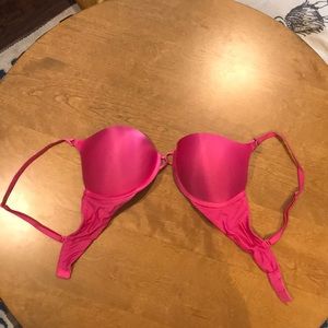 VS bombshell bra 34C hot pink
